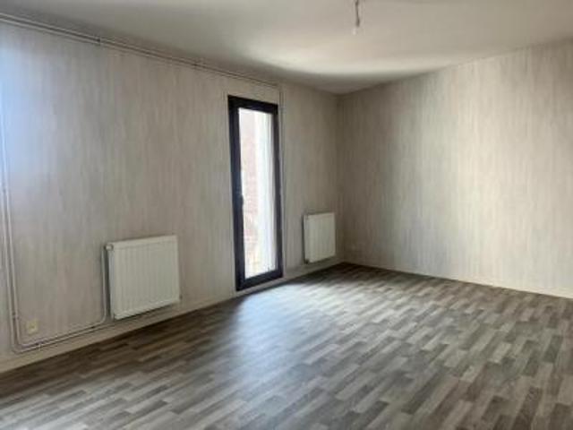 location appartement chatre 2 pièces 48 m2 indre 36400 462 € / mois