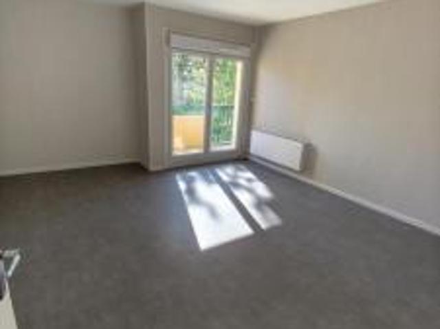 location appartement chaumont 3 pièces 73 m2 haute marne 52000 686 € / mois