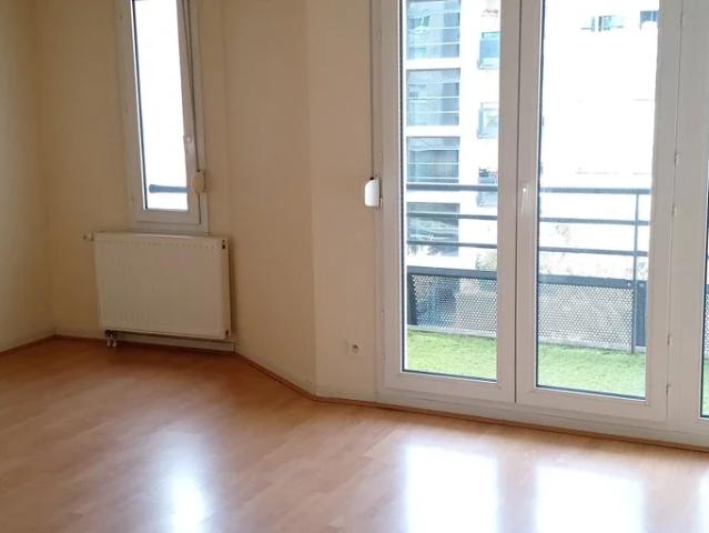 Location Appartement Chaussée Bocquaine, Reims