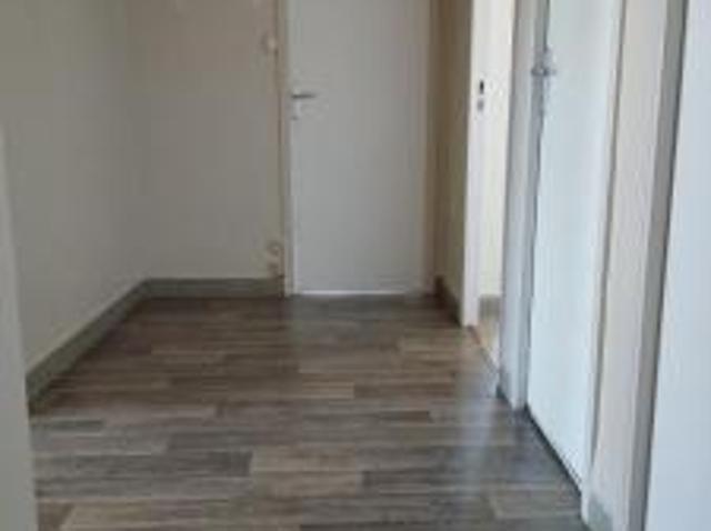 location appartement chazelles sur lyon 3 pièces 58 m2 loire 42140 440 € / mois