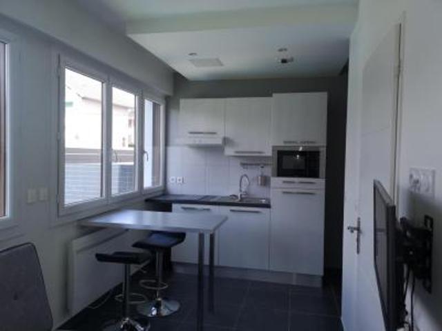 location appartement chambery 1 pièce 17 m2 savoie 73000 451 € / mois