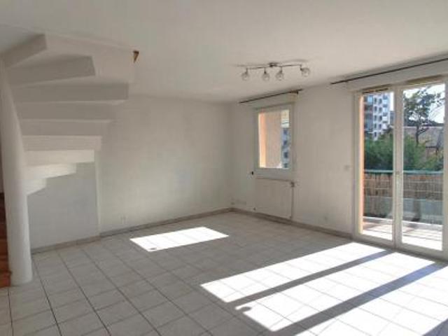 location appartement chambery 3 pièces 69 m2 savoie 73000 997 € / mois