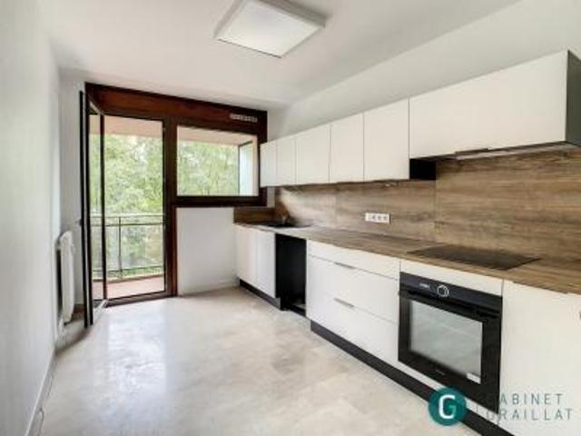 location appartement chambery 3 pièces 88 m2 savoie 73000 1200 € / mois