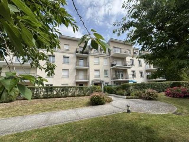 location appartement chantilly 3 pièces 64 m2 oise 60500 1100 € / mois