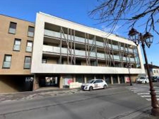 location appartement chapelle saint luc 4 pièces 82 m2 aube 10600 701 € / mois