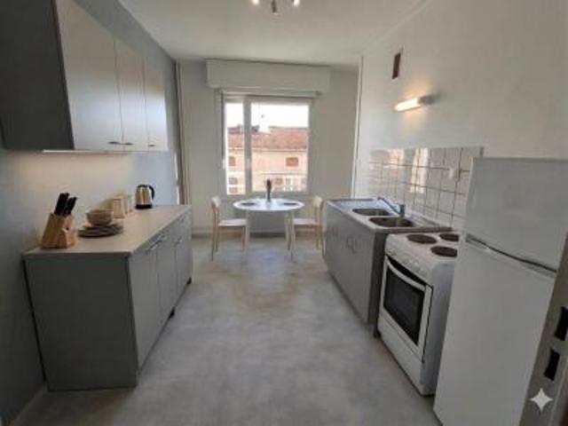 location appartement charmes 4 pièces 78 m2 vosges 88130 606 € / mois