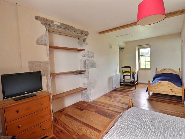 Location Appartement Chemin de Ginouillac, Espédaillac