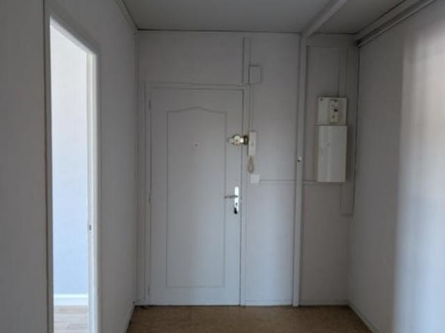 Location Appartement Chemin de derriere la ville, Épineuil