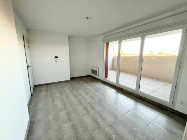 Location Appartement Chemin de l'Aubespin, Istres