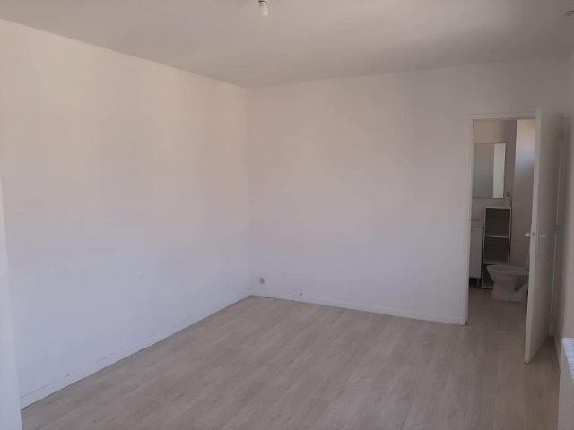 Location Appartement Chemin de la Calmette, Nîmes