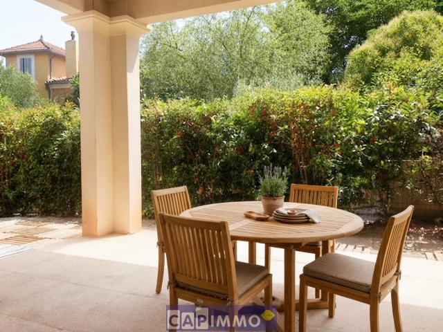Location Appartement Chemin de la Serinette, Toulon