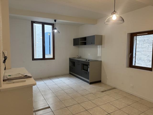 Location Appartement Chemin de la Princesse, Sommières