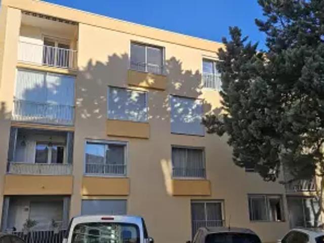 Location Appartement Chemin de Saint Donat, Aix en Provence