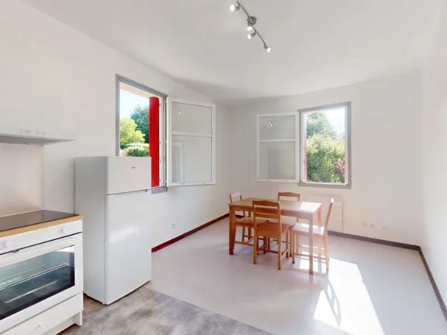 Location Appartement Chemin de Sarremejane, Comps la Grand Ville
