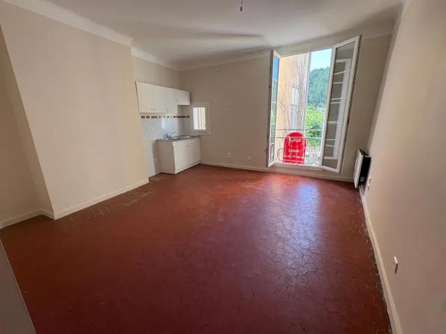 Location Appartement Chemin de Riez a Brunet, Riez