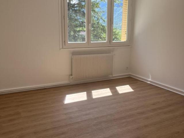 Location Appartement Chemin de Rif Talon, Claix