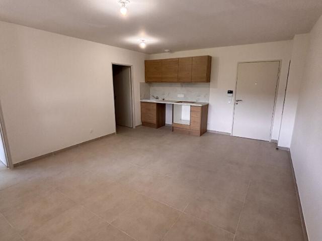 Location Appartement Chemin des Matelots, La Destrousse