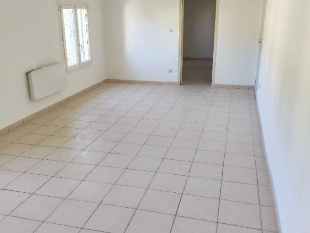 Location Appartement Chemin Des Matelots, Peypin