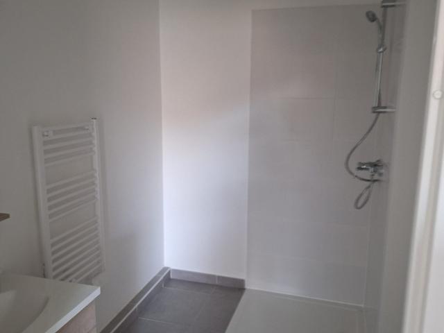 Location Appartement Chemin des Moines, Arles