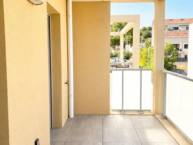 Location Appartement Chemin des Accates, Marseille
