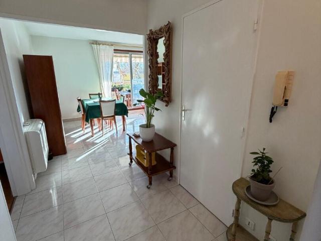 Location Appartement Chemin des Barettes, Salon de Provence