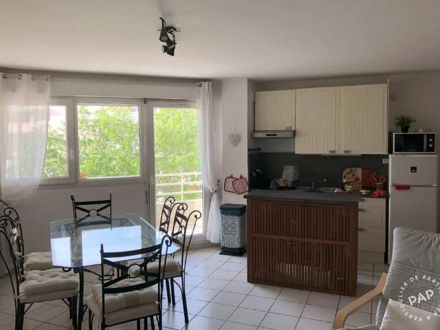 Location Appartement Chemin des Bouches du Rhône, Meyrargues