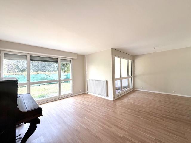 Location Appartement Chemin des Carrières, La Queue en Brie