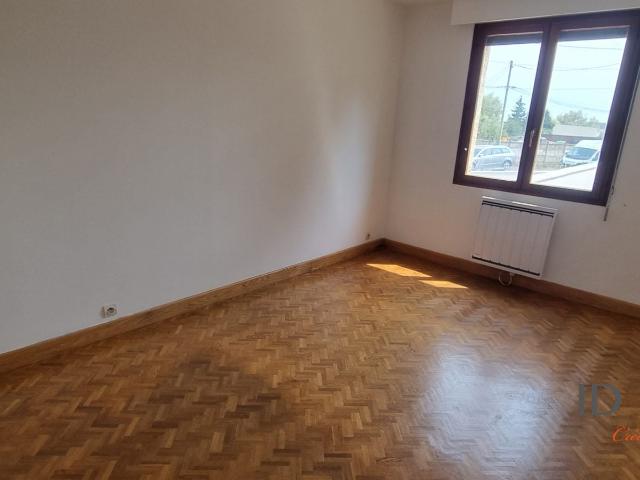 Location Appartement Chemin des Clos, La Ville du Bois
