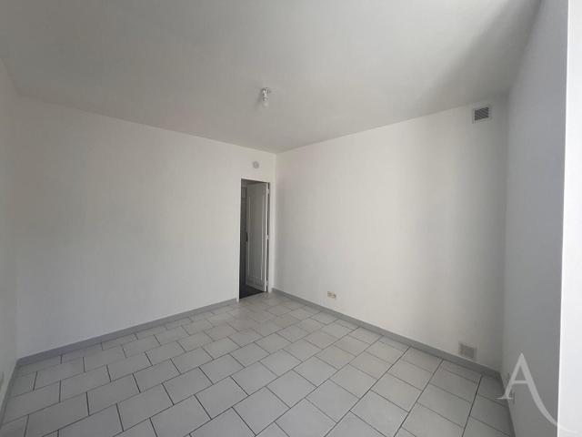 Location Appartement Chemin des Granges, Juziers