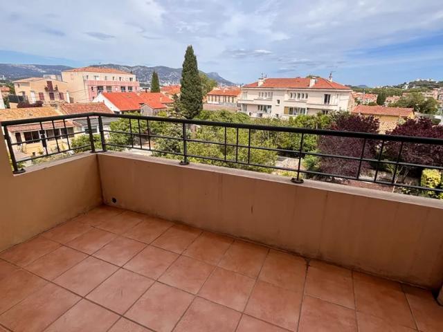 Location Appartement Chemin des Jonquilles, La Seyne sur Mer