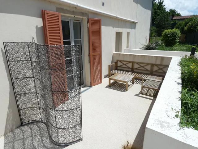 Location Appartement Chemin des Rivières, Vernaison