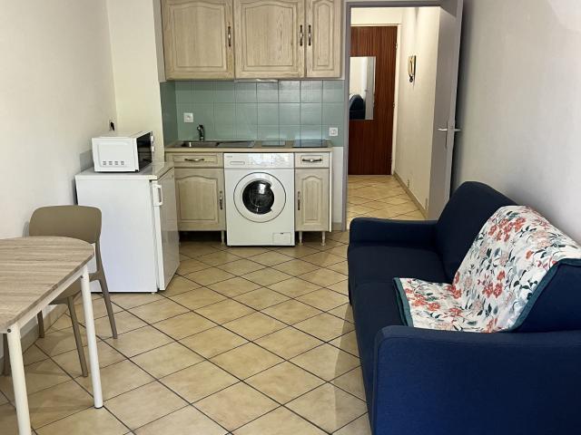 Location Appartement Chemin des Sables Jaunes, Marseille