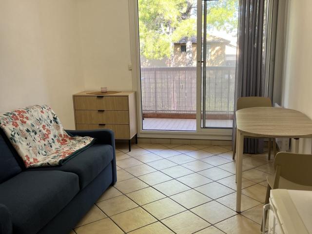 Location Appartement Chemin des Sables Jaunes, Marseille