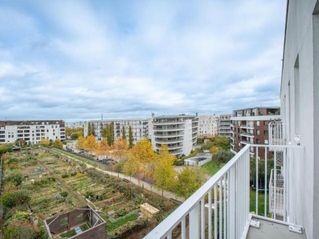 Location Appartement Chemin du Colonel Arnaud Beltrame, Issy les Moulineaux