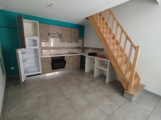 Location Appartement Chemin du Stade, Laurac en Vivarais