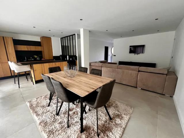 Location Appartement Chemin du Plan, Archamps