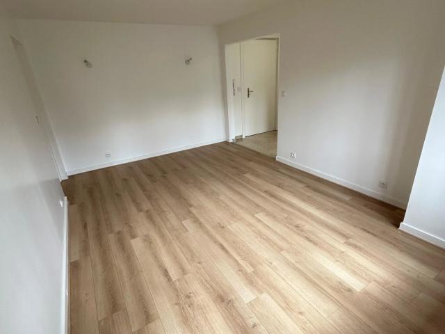 Location Appartement Chemin du Plat, Écully