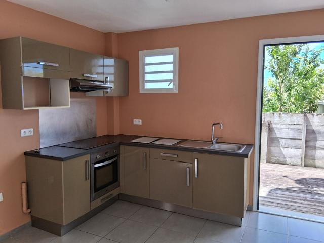 Location Appartement Chemin Louis Andrieux, Rivière Salée