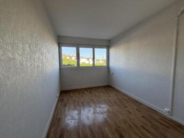location appartement chenove 4 pièces 76 m2 cote d'or 21300 635 € / mois