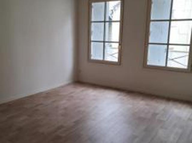 location appartement chinon 3 pièces 63 m2 indre et loire 37500 474 € / mois