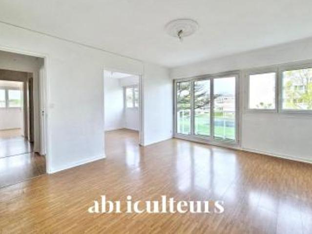 location appartement cognac 6 pièces 84 m2 charente 16100 890 € / mois
