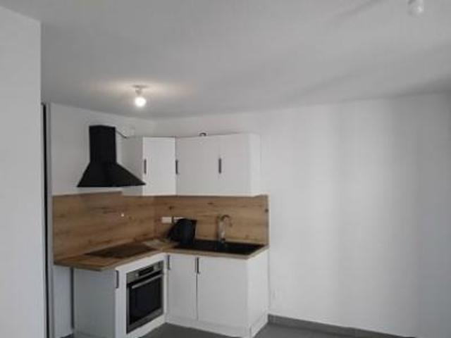 location appartement cognin 2 pièces 38 m2 savoie 73160 576 € / mois