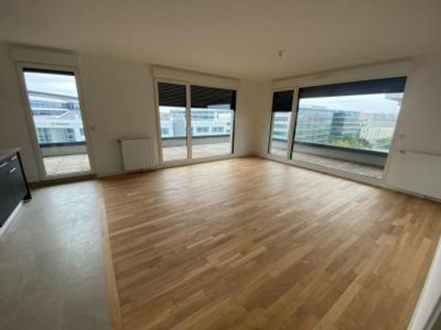 location appartement colombes 4 pièces 84 m2 hauts de seine 92700 2496 € / mois