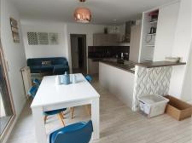 location appartement colombes 3 pièces 62 m2 hauts de seine 92700 1575 € / mois