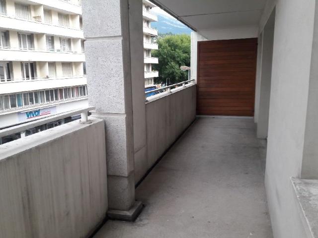 Location Appartement Cour d'Honneur, Chambéry