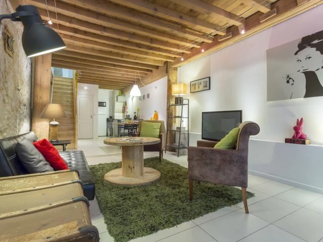 Location Appartement Cour Sainte Élisabeth, Lyon