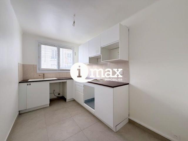 Location Appartement COURBEVOIE