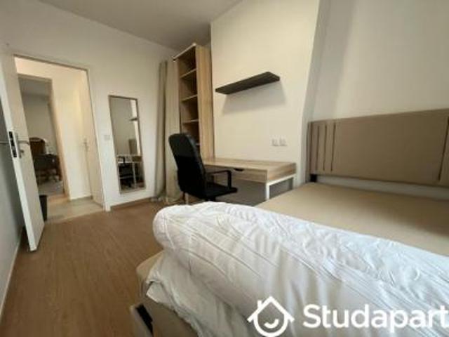 location appartement courbevoie 1 pièce 10 m2 hauts de seine 92400 760 € / mois