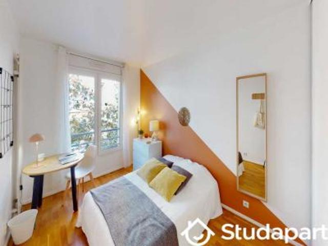 location appartement courbevoie 1 pièce 12 m2 hauts de seine 92400 955 € / mois