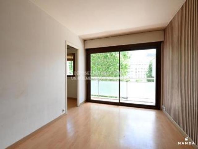 location appartement courbevoie 2 pièces 32 m2 hauts de seine 92400 995 € / mois